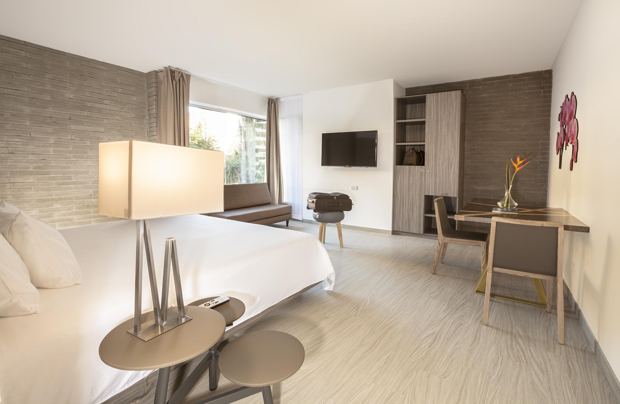 V Grand Hotel, A Member Of Radisson Individuals Medellín Dış mekan fotoğraf
