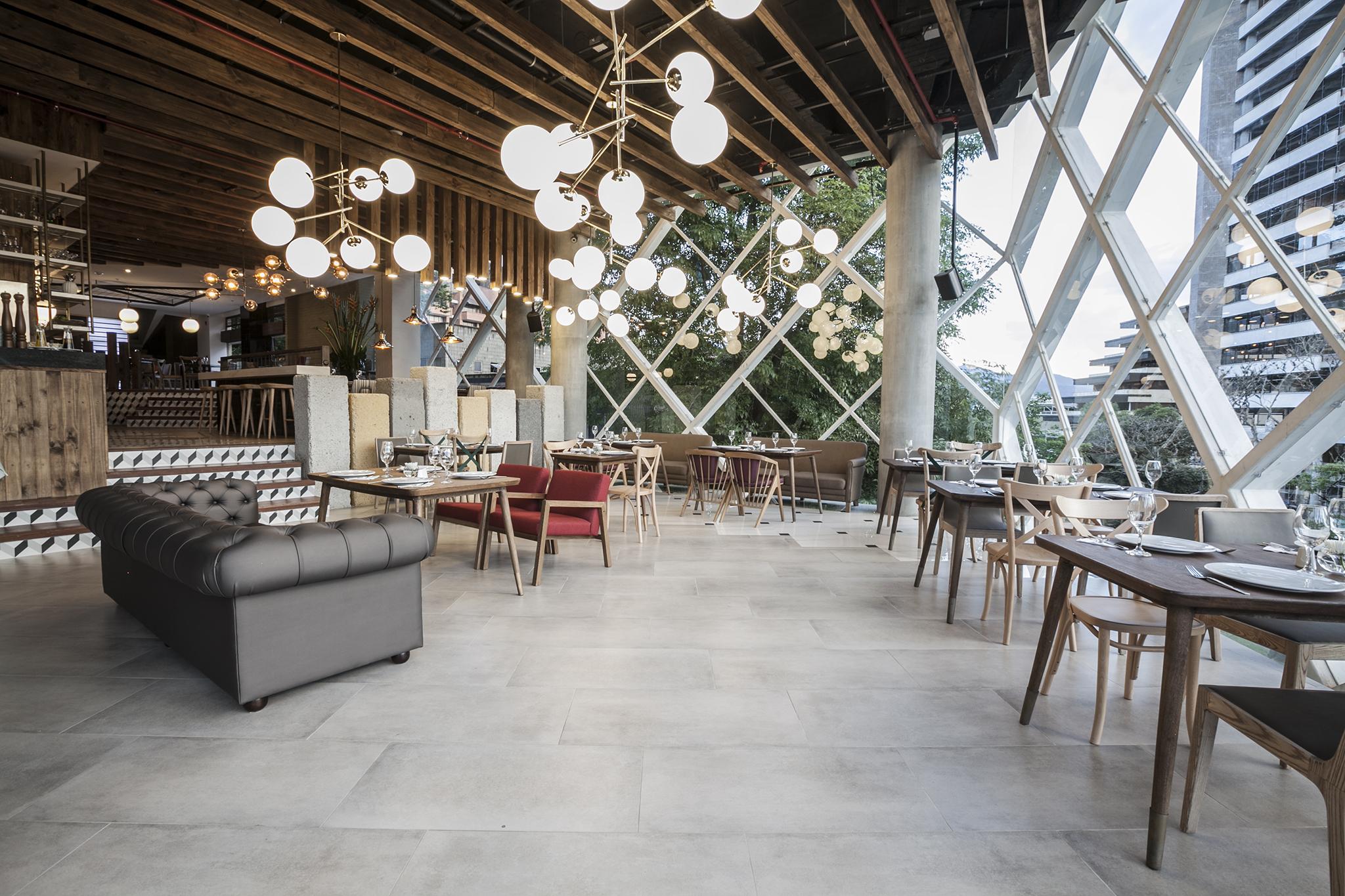 V Grand Hotel, A Member Of Radisson Individuals Medellín Dış mekan fotoğraf
