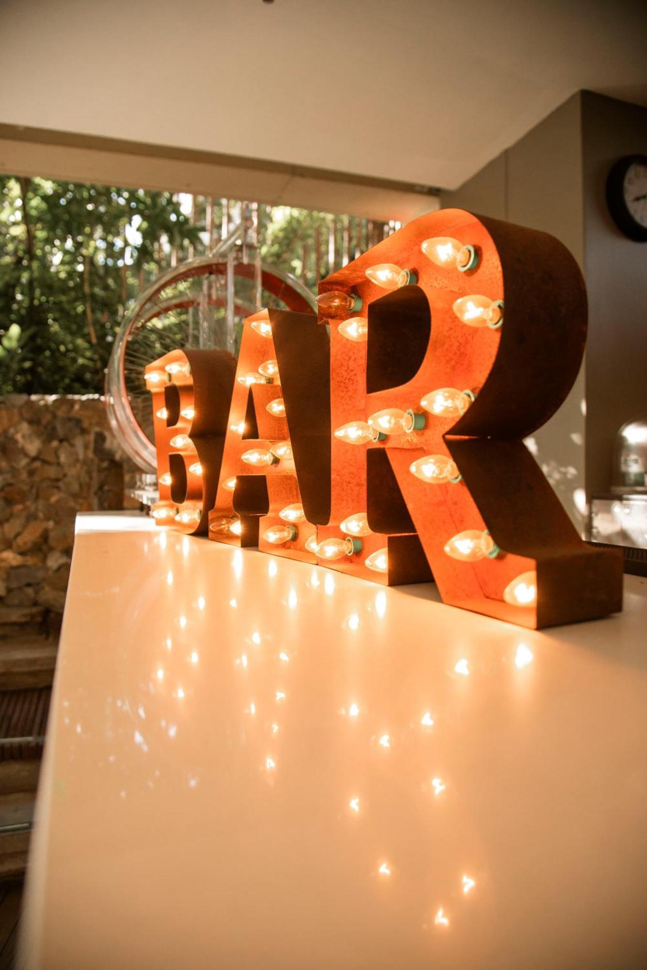V Grand Hotel, A Member Of Radisson Individuals Medellín Dış mekan fotoğraf