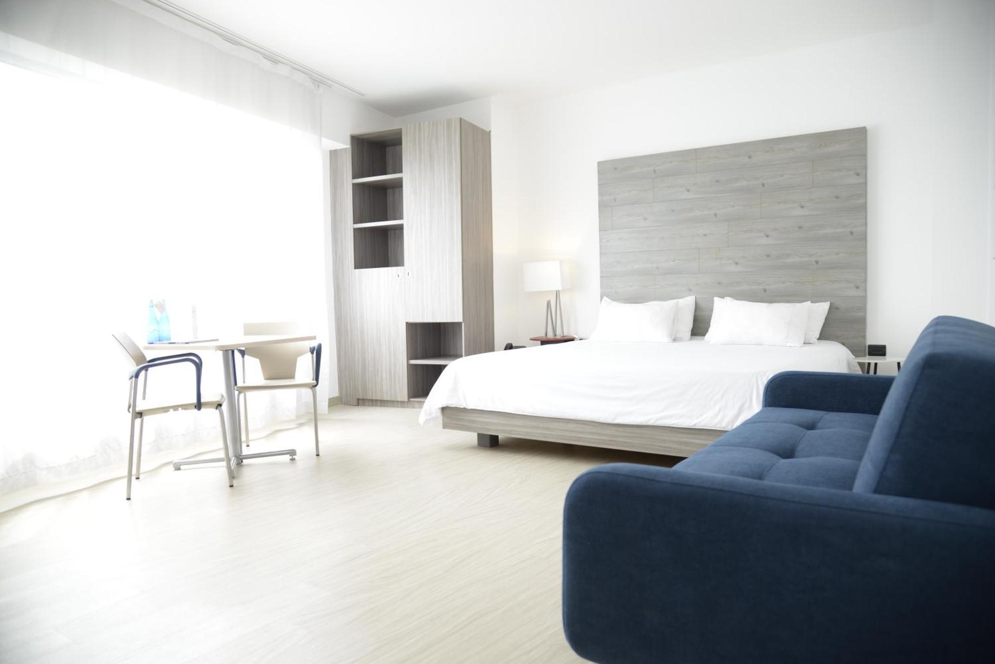 V Grand Hotel, A Member Of Radisson Individuals Medellín Dış mekan fotoğraf