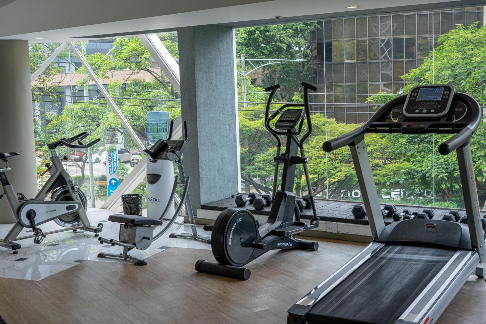 V Grand Hotel, A Member Of Radisson Individuals Medellín Dış mekan fotoğraf