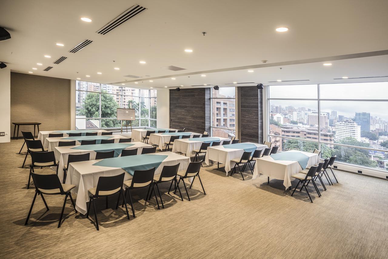 V Grand Hotel, A Member Of Radisson Individuals Medellín Dış mekan fotoğraf